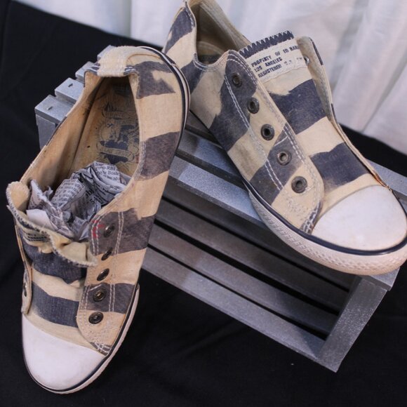 Ed Hardy Black and Cream Striped Sneakers - Picture 8 of 9